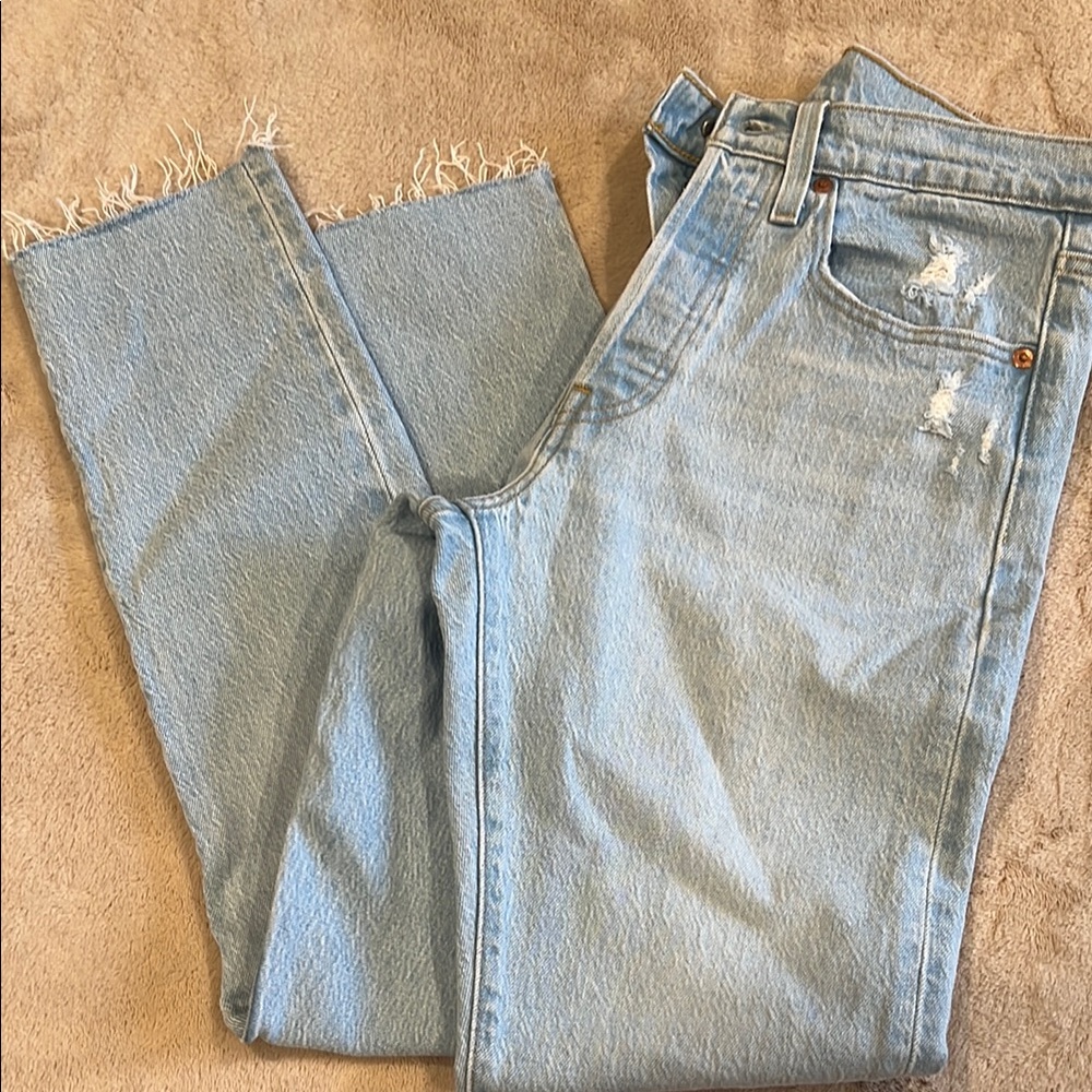 Levi’s Light Blue Distressed Women's Jeans